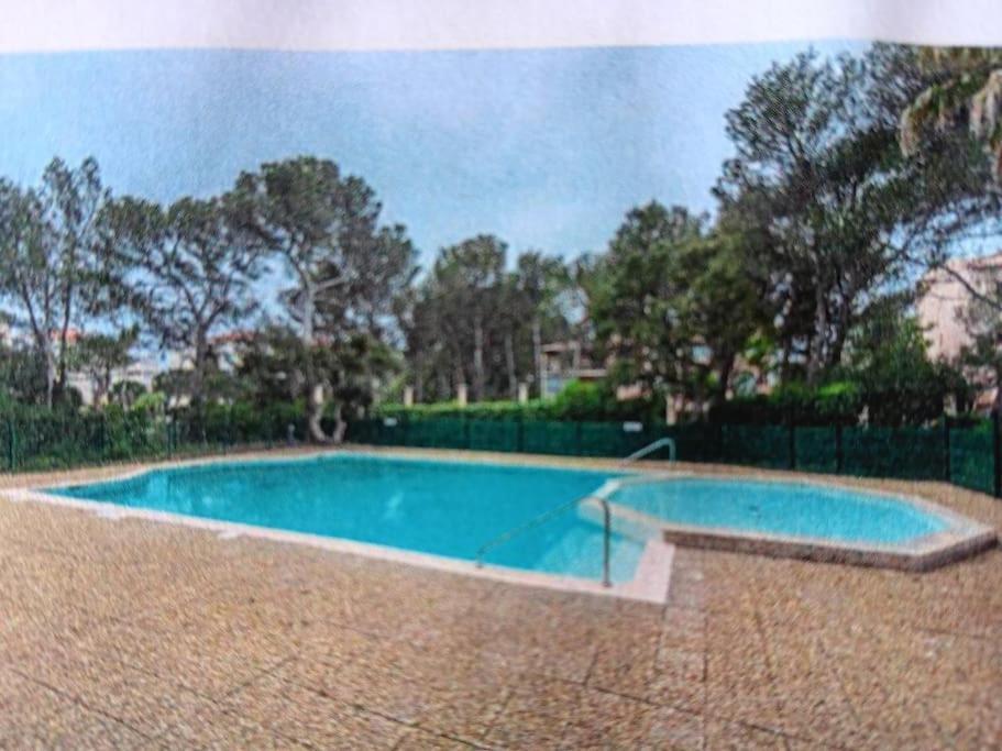 Week End A La Fréjus
